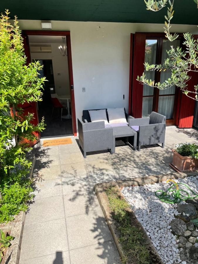 Casa Vacanze Esmeralda Zanica Exteriör bild
